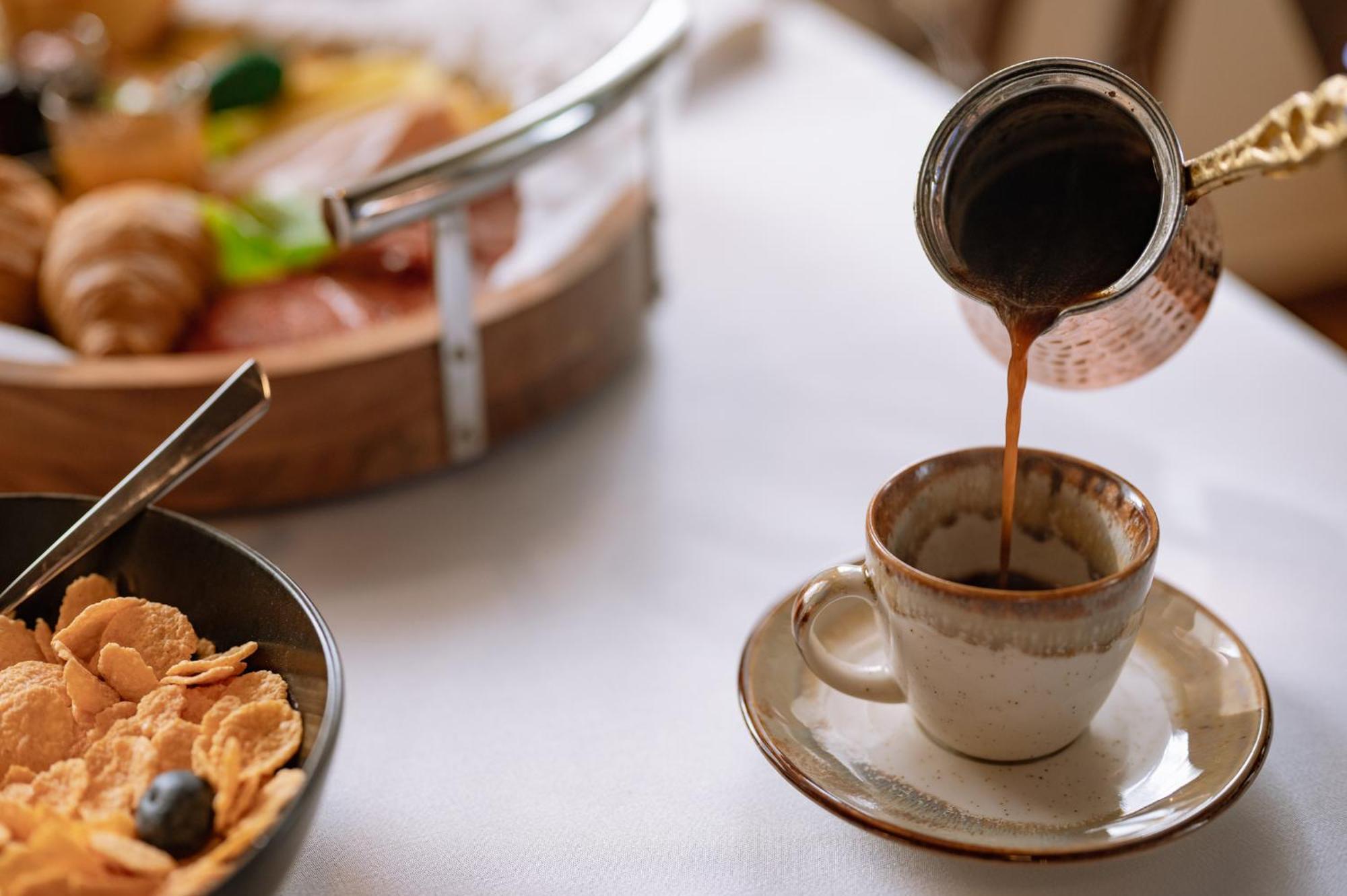 Mousthéni Νysa酒店 外观 照片