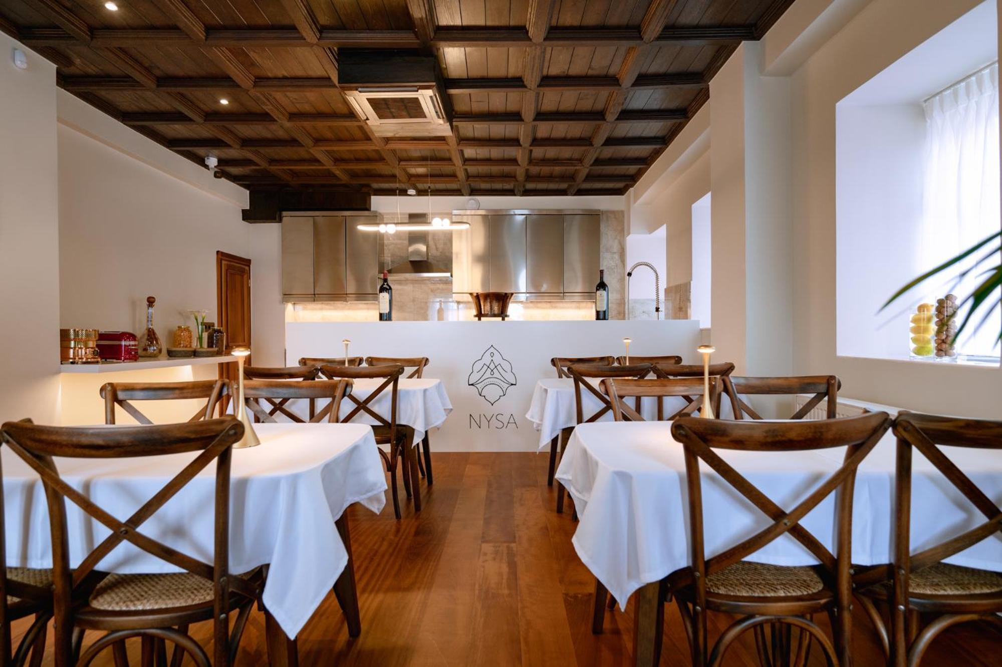 Mousthéni Νysa酒店 外观 照片